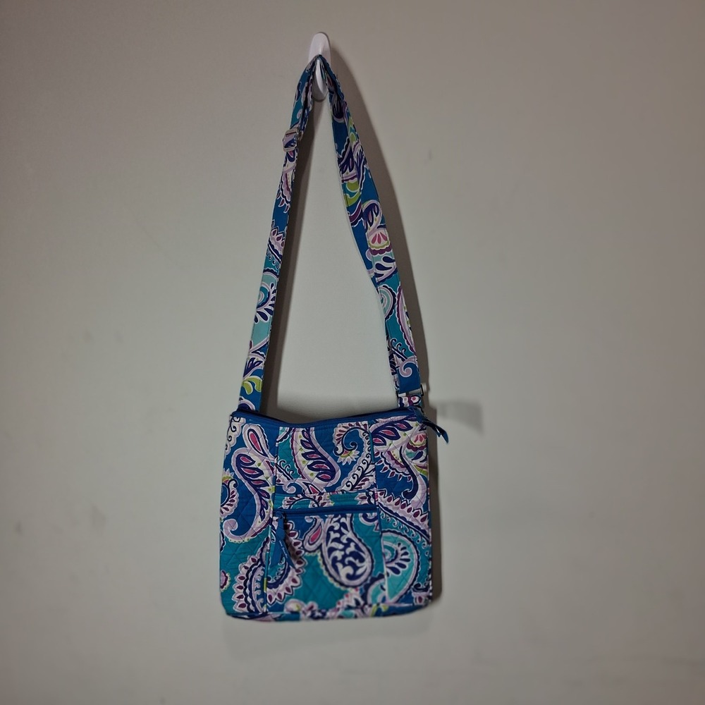 Vera Bradley Blue Purple Paisley Quilted Hipster Crossbody Bag Adjustable Strap